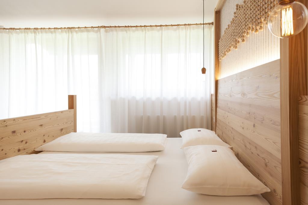 Hotel Tyrol 푸네스 외부 사진